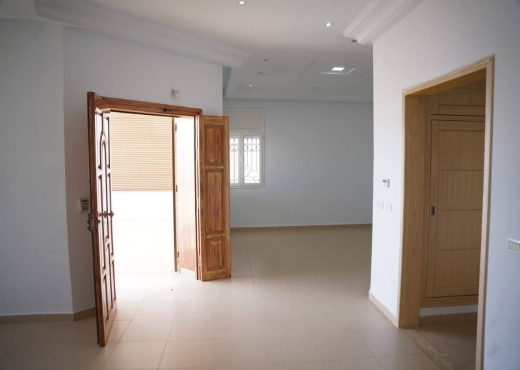 A Vendre Villa S+3 a Gremda Sfax - image 3
