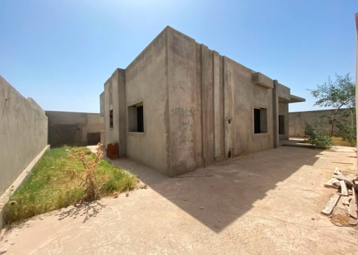 A Vendre Villa inachevée à Sfax - image 2
